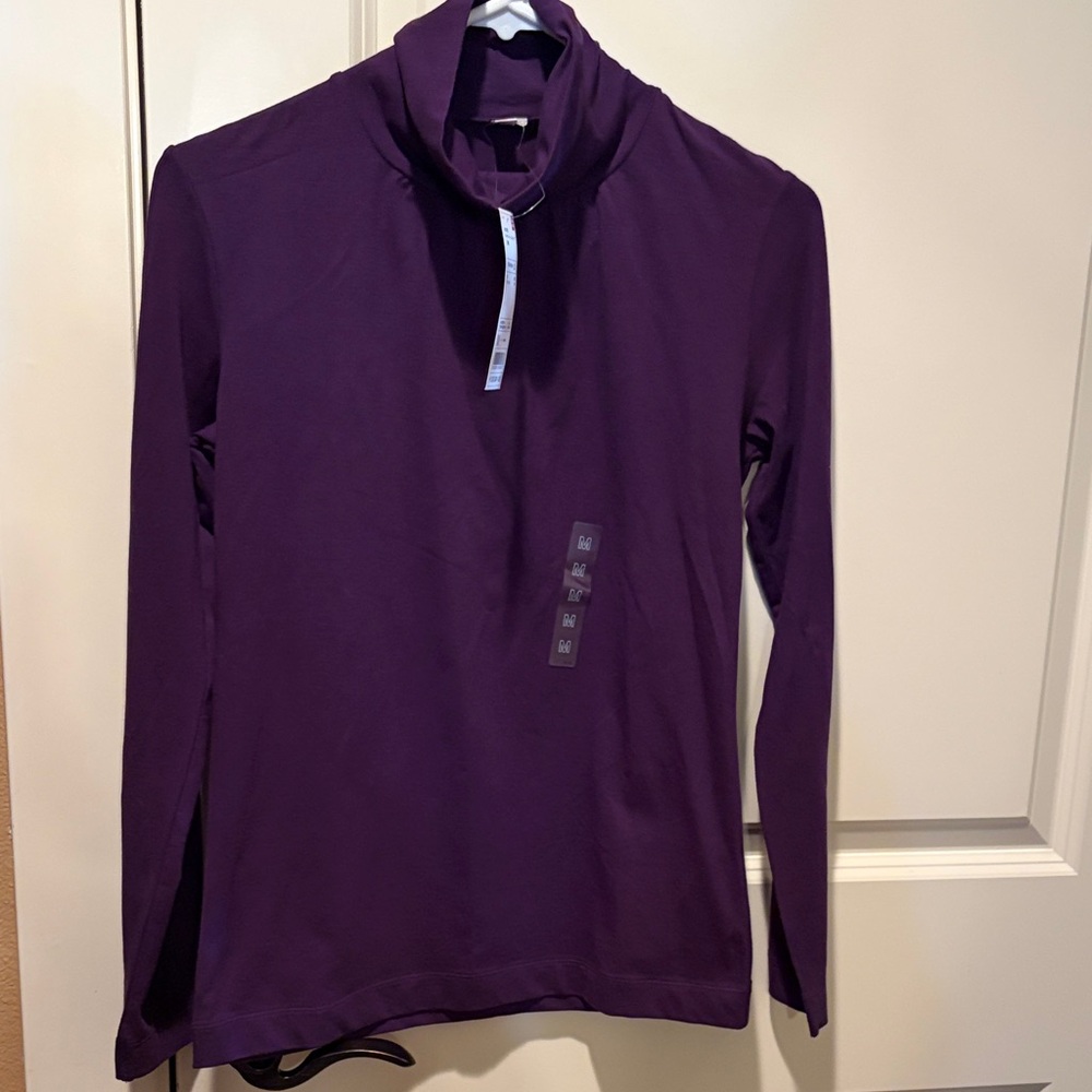 Uniqlo Women's Long Sleeve Tee - Purple New /tag